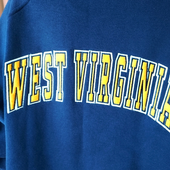 West Virginia College Hoodie by Colosseum Athletics. XL. - Picture 5 of 15